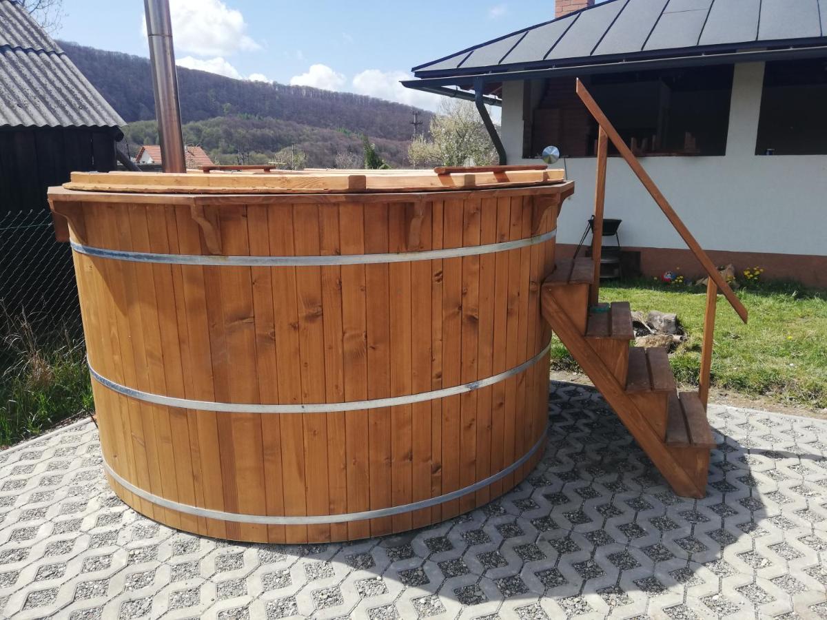 Kincses Panzió Panzió Parajd Kültér fotó