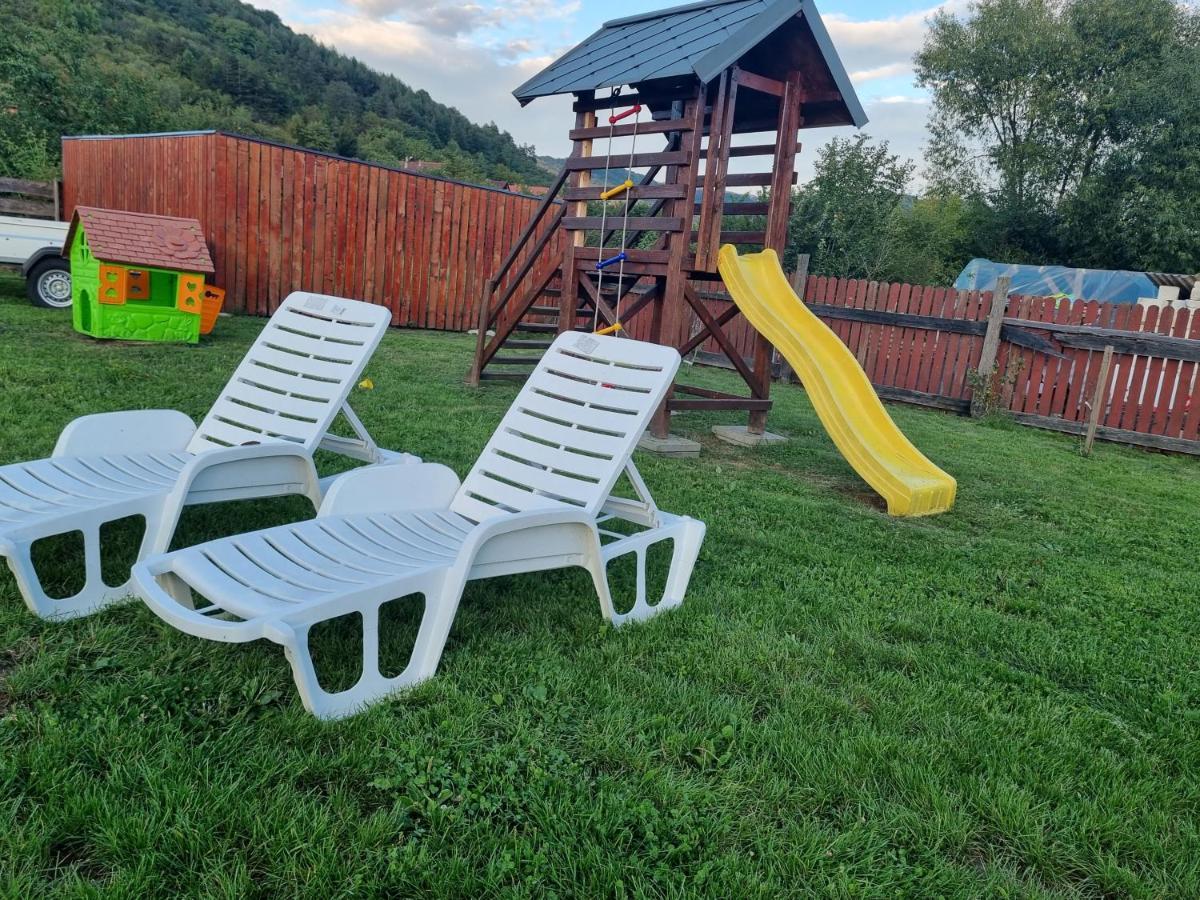 Kincses Panzió Panzió Parajd Kültér fotó